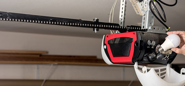 automatic garage door opener repair in Rio Linda