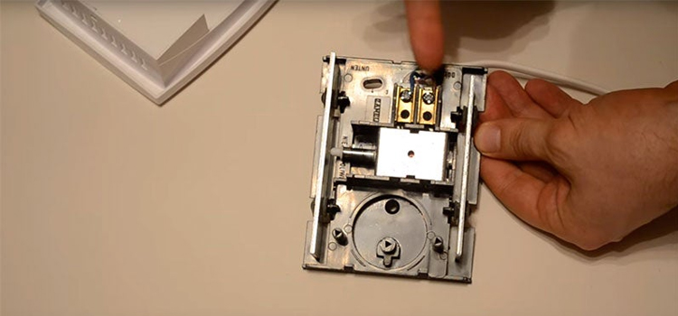 fix door bell in Rio Linda