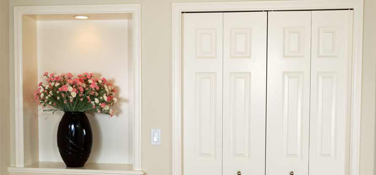 residential closet door repair in Rio Linda